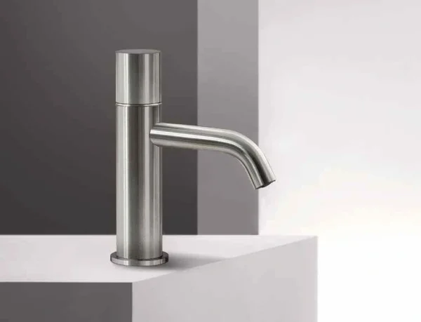 geahchan group lebanon fantini rubinetti fantini kitchen and bathroom taps fantini rubinetti faucet fantini nostromo small 4